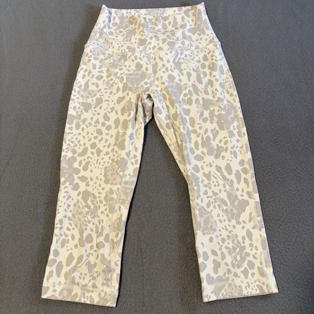 Lululemon Wunder Train Crop Wome 4 White Cheetah Camo High Rise Leggings LW6CESS